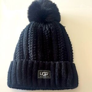 UGG Kids Black Knit Pom-Pom Beanie
